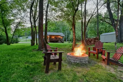 Image de Laura Bell on Cosby Creek East Tennessee