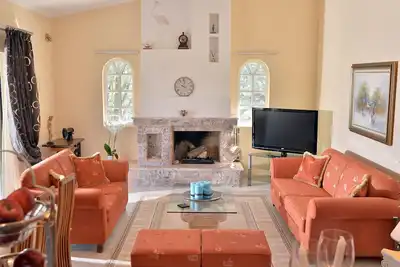 Image de Domelia's Luxury Apartment near Airport & beach