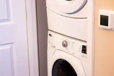 Image de The Honeycomb Hideout** In the heart of the Bay