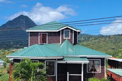 Image de Majestic views of Pitons, Caribbean sea, amazing sunsets right from your room