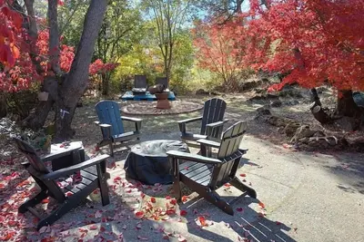 Image de 2. 5 Acre Folsom Lake Resort 6 Rooms Host 18