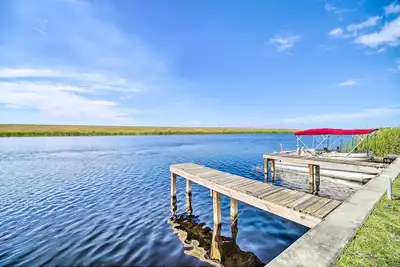 Image de Okeechobee Cabin in Waterfront Community w/ Dock!