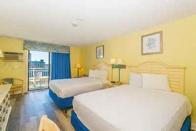 Image de Updated Ocean View Studio- Sea Mist 51307