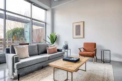 Image de Ideal Central Square Jr 1br w/ W/D & Gym, nr Central T, by Blueground