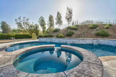 Image de Luxurious Wine Country Retreat with Pool, Spa & Stunning Hilltop Views at Casa Rosé