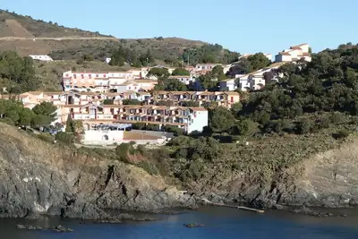 Image de Crique Côte Vermeille T2 dans village vacances avec piscine et tennis