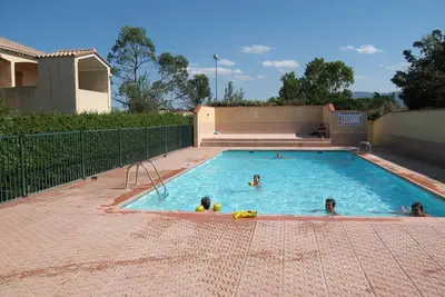 Image de Villa T2 Mezzanine 6 pers avec Jardin, Piscine, Proche Plage - Saint-Cyprien