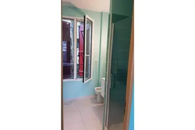 Image de Maison moderne et lumineuse dans les bois