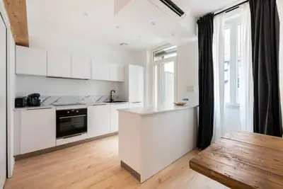 Image de ☘️ {St Fée sur les toits} * Centre ville Marseille * Clim