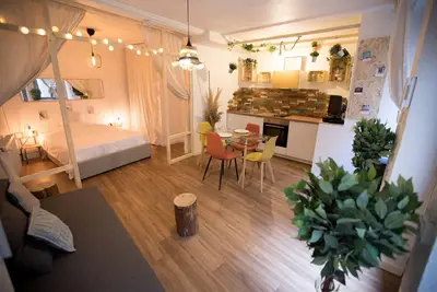 Image de Martyrs, coeur de ville + parking