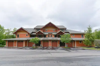 Image de Mountain Side Condo on Loons South Peak!