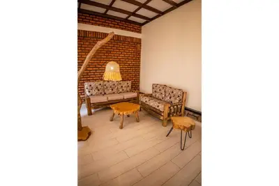 Image de Kaba Guesthouse. Entire Property. Bed & Breakfast.