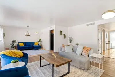 Image de Pool | Games | Lemon Tree | 4 bed