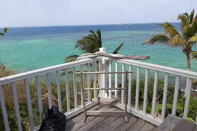 Image de Un petit coin de paradis, avec une vue sur mer de 360 degré