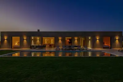 Image de Pepe : Sublime villa moderne avec piscine privée à Marrakech (5 ch. / 10 pax)