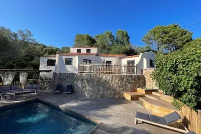 Image de New: Villa Amandier, ideal location. heated swimming pool