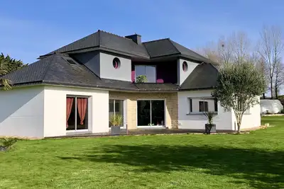 Image de 350m2 seaside villa