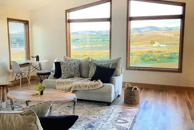 Image de Retreat with Gorgeous Views, Close To Rmnp, Hiking, Biking, & Fishing