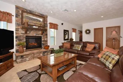 Image de Seven Springs Woodridge 4 Bedroom Premium Condo, Mountain Views! by RedAwning