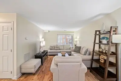 Image de Pet Friendly Spacious 2bedrooms/2baths Apt