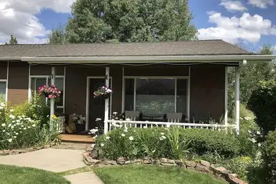 Image de The Rocking Cr Ranch Guesthouse is perfect for those who like to get away from it all