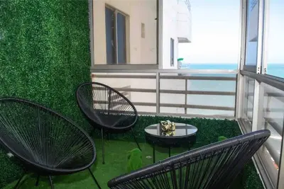 Image de Stunning beachfront condo in Cartagena