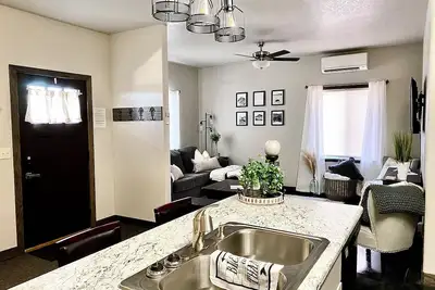 Image de Adorable - Gateway to the Black Hills - easy access