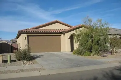 Image de Sw Tucson Home Close To Casino Del Sol and Desert