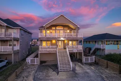 Image de Hot Tub + Fire Pit + Beach Access \"Vista Del Mar\"