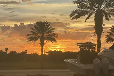 Escape To The Beach. . . island Style! !