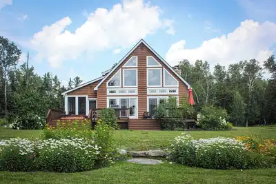 Image de Dunn - Gingerbread House on Mooselookmeguntic Lake