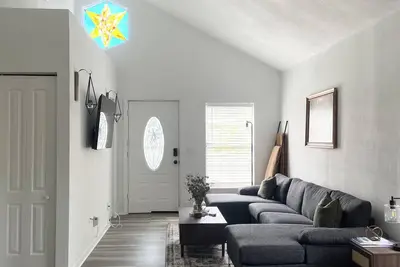 Image de Tampa bay bungalow Minutes from downtown! !