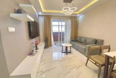 Image de Alm's 2 BedRoom Apartment at Sunrise City District 7