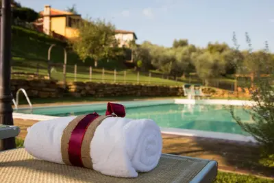 Image de Flat in Lari, A/C, terrace, pool, restaurant, Wi-Fi, close to the village, Me