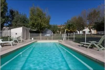 Image de Gite Boyer Bas (2-10 pers) Avec Piscine et Spa
