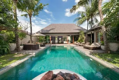 Image de Villa 3 chambres tropicale et de luxe à 450 m de la plage