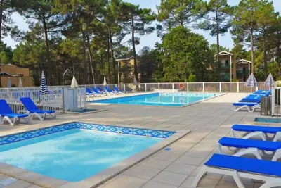 Image de Les Grands Pins by Interhome