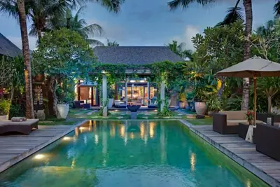 Image de Villa de Luxe de 5 Chambres Avec Piscine Immense Oberoi Beach