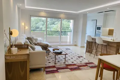 Image de Cozy and bright Apartment very close to the beach