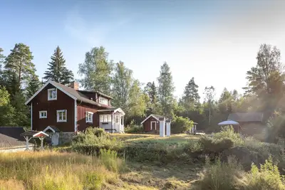 Image de Natural idyll by the national park - wooden house with fireplace, sauna, secluded location + lots of space