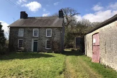 Image de Beautiful Victorian Farmhouse - peaceful,
