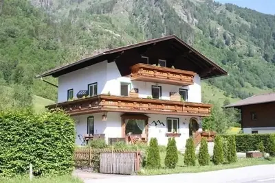 Image de Maison de vacances Fusch an der Großglocknerstraße pour 1 - 18 personnes avec 8 chambres à coucher -