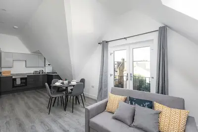 Image de Skyvillion -Vineyard Court- Enfield 1Bed w\/Balcony