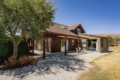 Image de Heritage Villa 10 - Wanaka Holiday Home