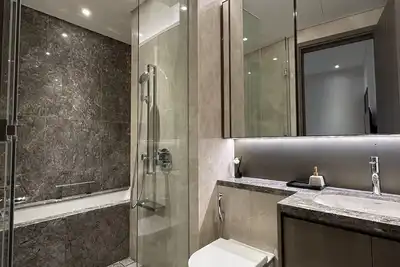 Image de Luxury 2bd with rooftop pool & Bbq in the center of Saigon District 1