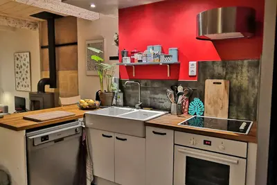 Image de Maison en pierre rénovée au calme à Pézenas