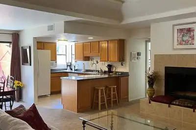 Image de Beautiful Two Bedroom Two Bath - Come Relax