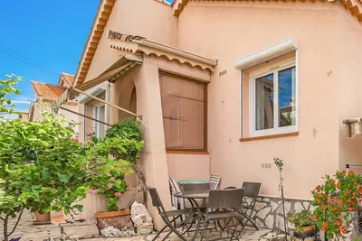 Image de Belle maison à Cagnes-sur-Mer avec WiFi