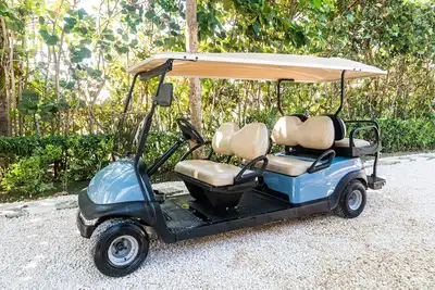 Image de Beautiful 7 Bedrooms Oceanfront Villa with Superb Staff!