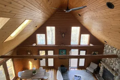 Image de Relaxation on the River Luxury Log Cabin 3 bed 3 bath Coloma